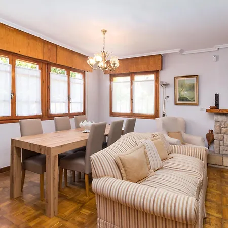 Casa Con Jardin Privado