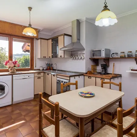 בית נופש Casa Con Jardin Privado